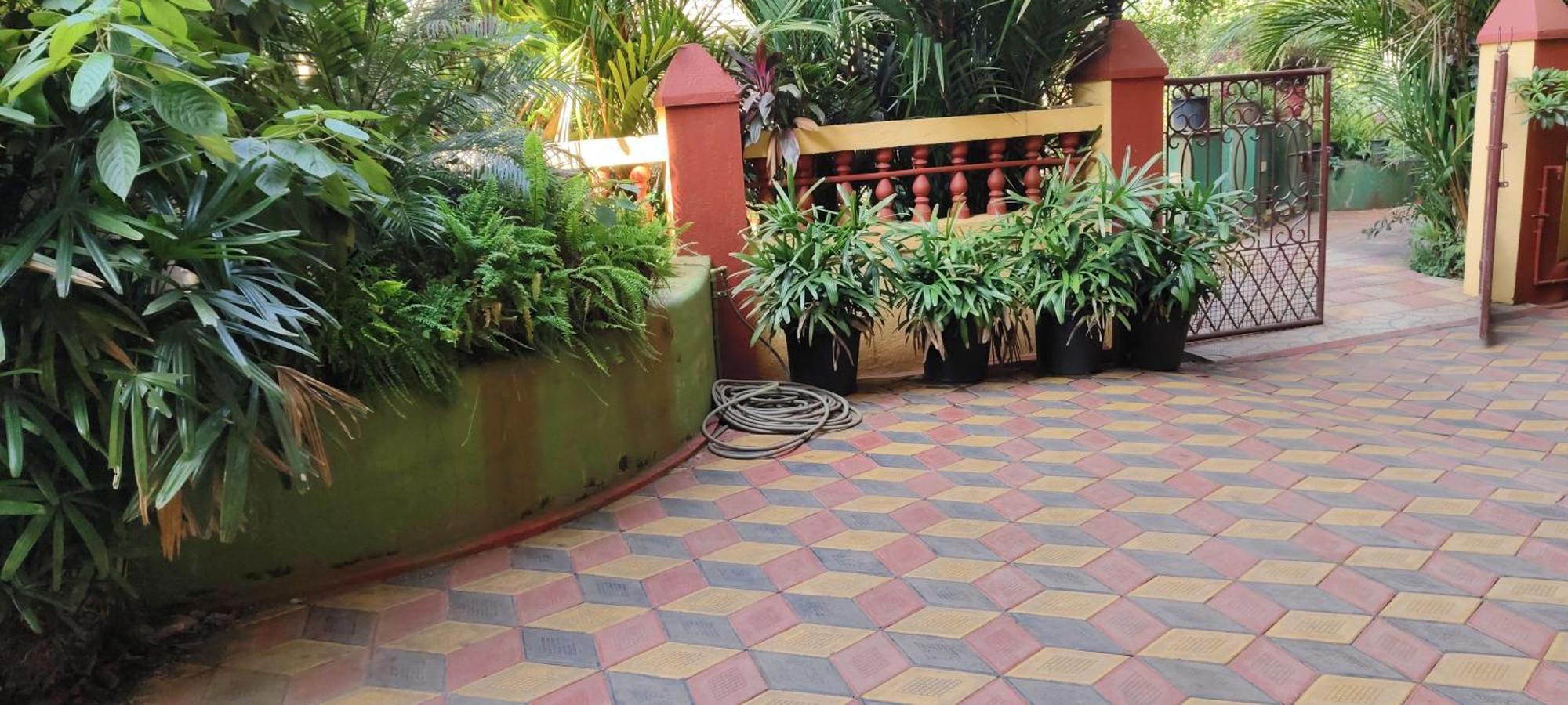 Ena Holiday Inn Calangute Room photo